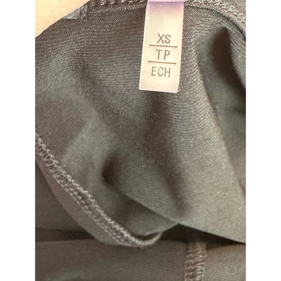 Tahari black with white trim 3/4 sleeves belted mini dress size XS - Picture 8 of 13